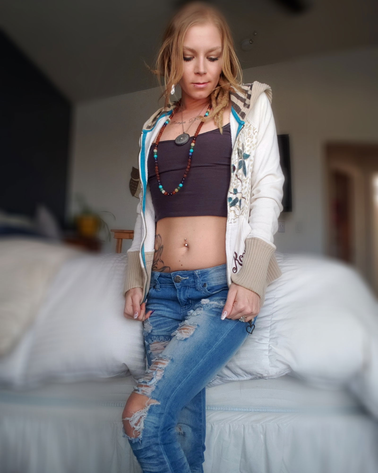 Photo by PetiteBlondeMilf with the username @Petiteblondemilf, who is a star user,  January 15, 2019 at 12:39 AM. The post is about the topic MILF and the text says 'From Mistress to M.I.L.F.

I'm taking the rest of the night off to go ice skating

Happy #MilfMonday

Be good & go binge
iwantmissy.com'