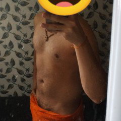 Shared Photo by TX. with the username @ta2x, who is a verified user,  July 30, 2023 at 6:05 AM. The post is about the topic Rate my pussy or dick and the text says 'wanna see it ?'