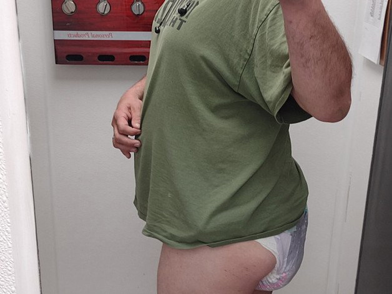 Photo by Sissy Arlene with the username @SissyWants,  March 31, 2021 at 3:37 PM. The post is about the topic "Little" Sissy. and the text says 'I had to change my diaper in a disgusting men's room'