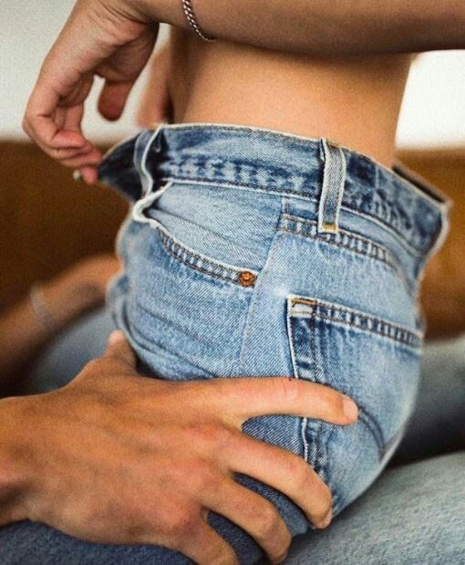 Photo by Sissy Arlene with the username @SissyWants,  June 20, 2022 at 11:10 PM. The post is about the topic I want those jeans.