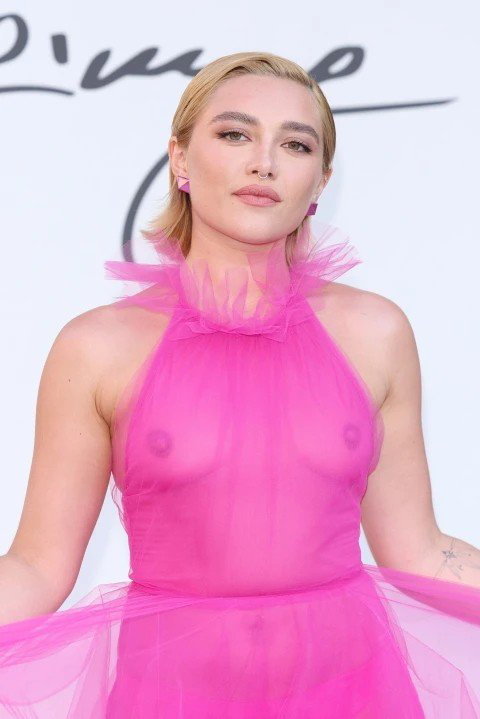 Photo by FullDerp with the username @FullDerp, posted on July 14, 2022. The post is about the topic Whedon-Verse Hotties and the text says 'Florence Pugh!'