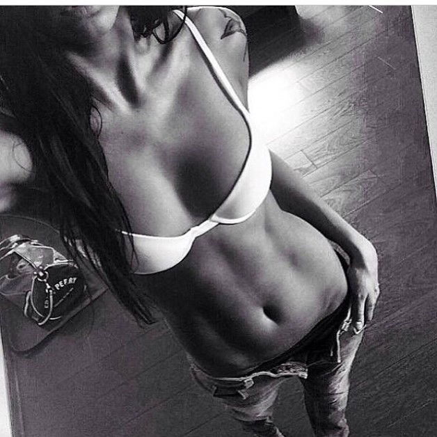 Photo by XXXTumblr with the username @XXXTumblr,  August 8, 2014 at 3:03 AM and the text says 'fitgymbabe:

From Instagram: justfitfemales - Check out more of her pics: justfitfemales on Sexy Gym BabesFollow Us For More Gym Babes - Updated hourly!Find Us On: Facebook | Instagram | Twitter | Tumblr'