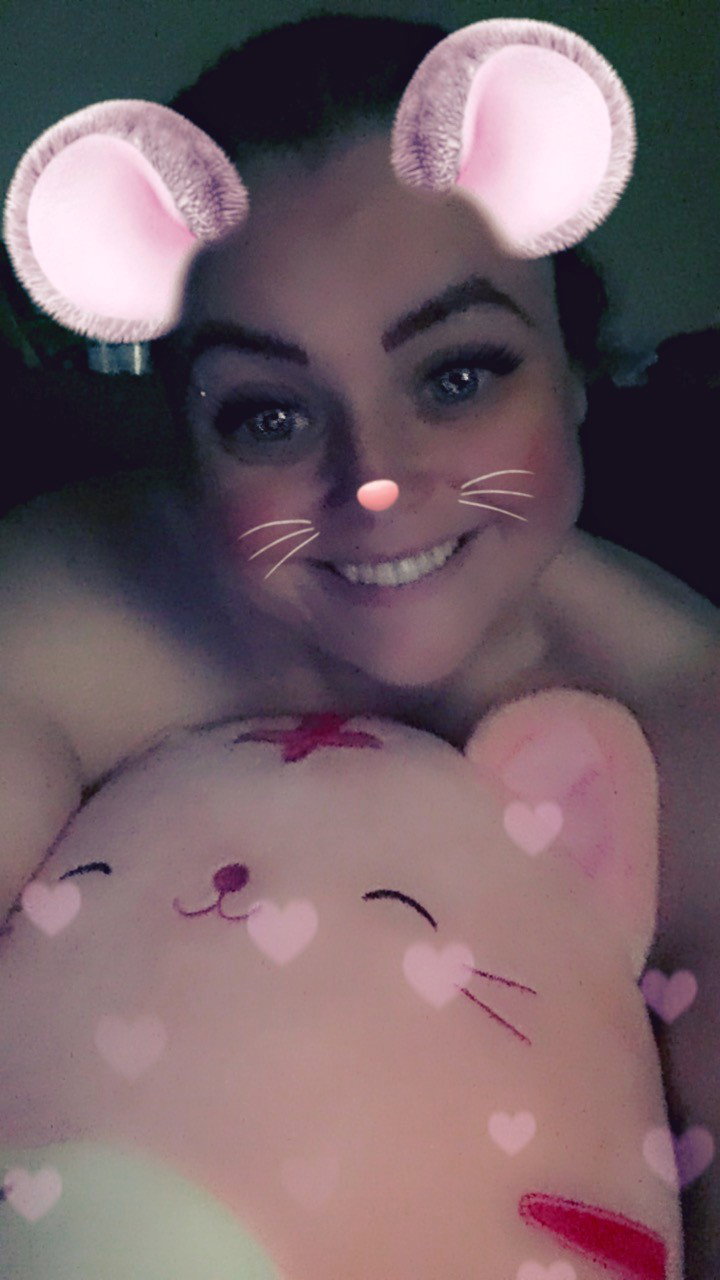 Photo by LittleDirtyBirdy with the username @LittleDirtyBirdy, who is a star user,  March 7, 2019 at 3:31 AM. The post is about the topic BBW Photos and the text says 'I’m such a Deighton cute piece of fuck meat. Wat h me be a whore and ezhibitioniat on manyvids! 

LittleDirtyBirdy.manyvids.com'