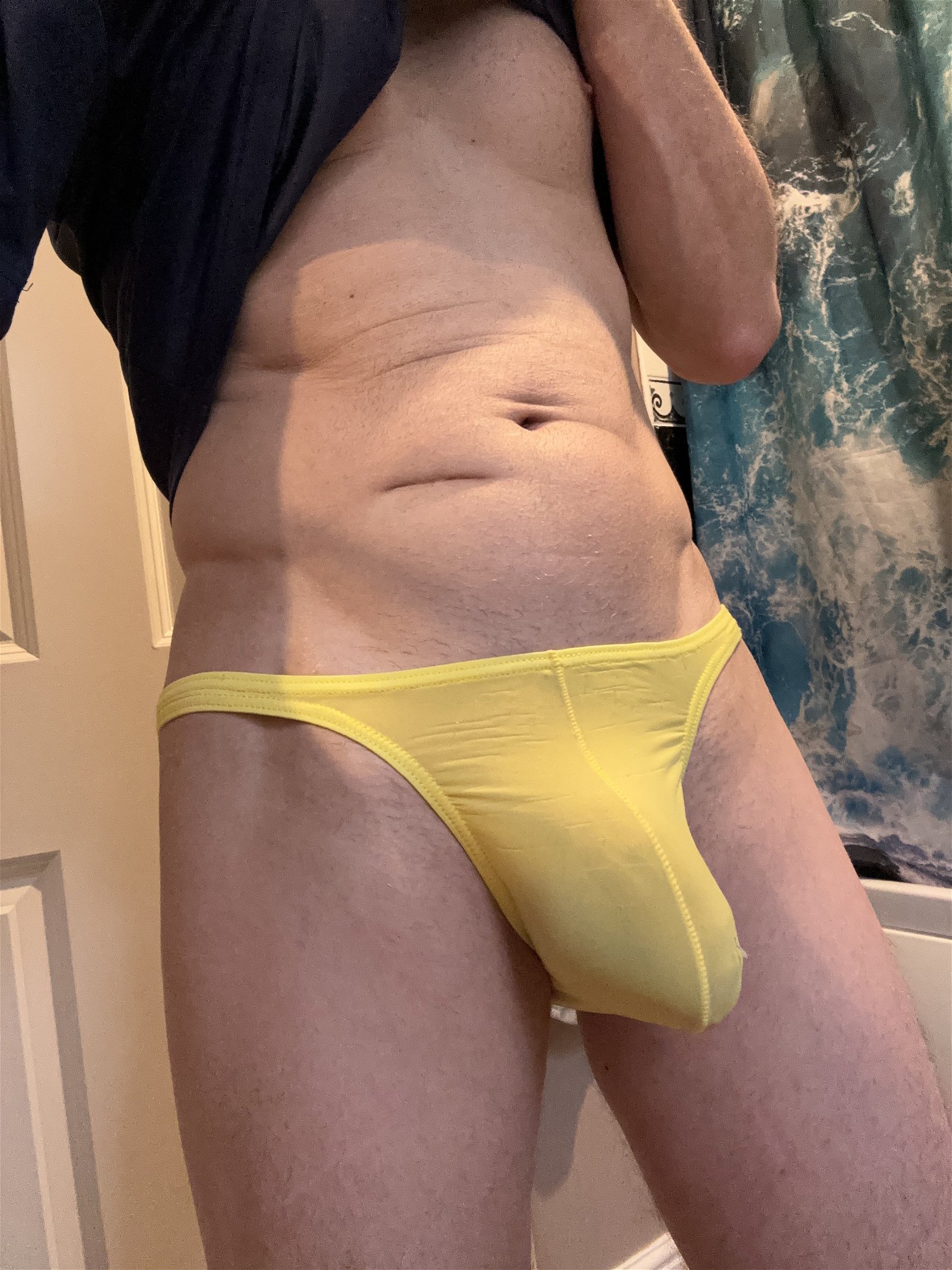 Photo by JossalClub with the username @JossalClub,  December 16, 2023 at 4:41 PM. The post is about the topic Bulges and the text says 'bulge'