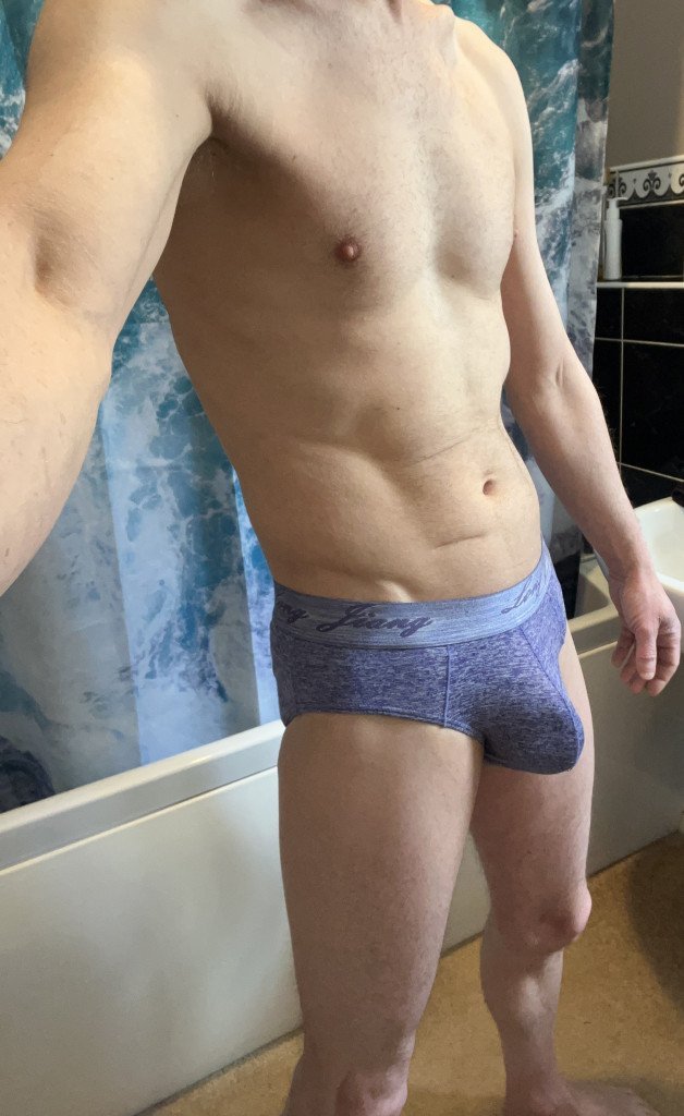 Photo by JossalClub with the username @JossalClub, who is a verified user,  April 4, 2022 at 9:38 PM. The post is about the topic Big Cock Lovers and the text says 'bulge'