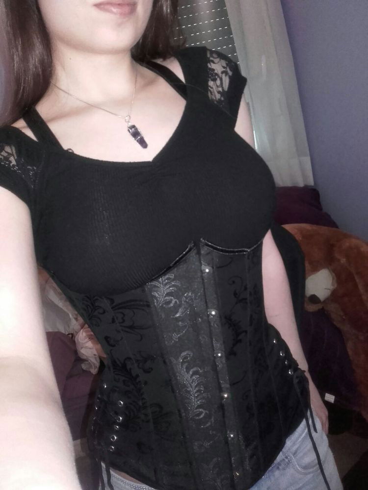 Photo by alierotic2 with the username @alierotic2,  January 26, 2016 at 12:13 PM and the text says 'Burvogue Women Waist Corset Black Dobby Underbust Steel Bone Firm Control Black Waist Training Corset and Bustiers Sexy Corselet
Buyer: Letheon D.
Via: http://www.aliexpress.com/item//32456055016.html #burvogue  #women  #waist  #corset  #black  #dobby..'