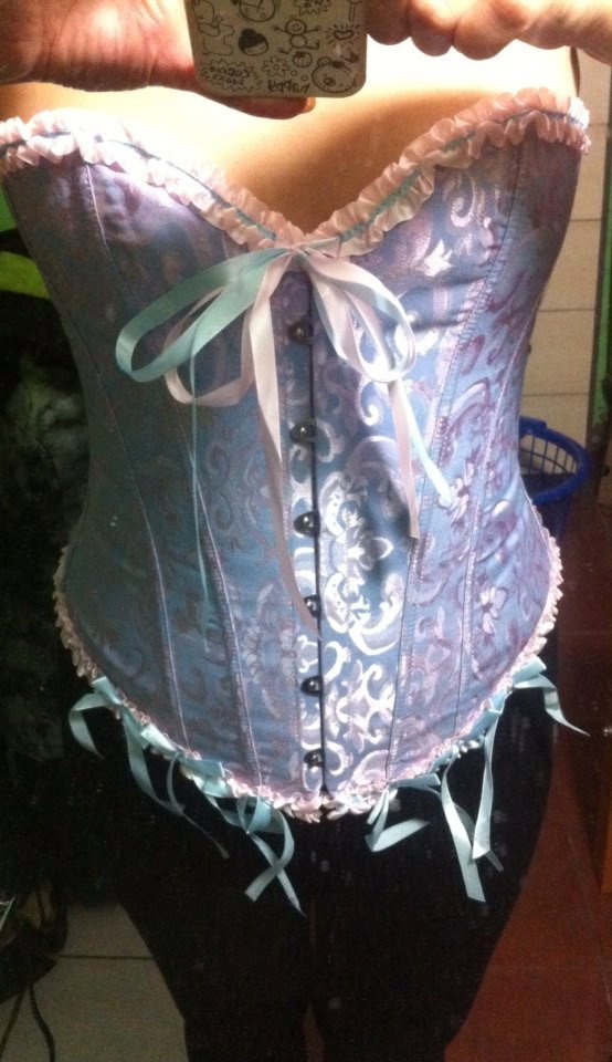 Photo by alierotic2 with the username @alierotic2,  January 9, 2016 at 9:04 AM and the text says 'Sexy Corselet Women Bustiers TOP Satin Embroidered waist training Overbust Corsets Plus size S-4XL sexy lingerie hot sale LC5085
Buyer: Viviana P.
Via: http://www.aliexpress.com/item//871844858.html #Sexy  #Corselet  #Women  #Bustiers  #TOP  #Satin..'