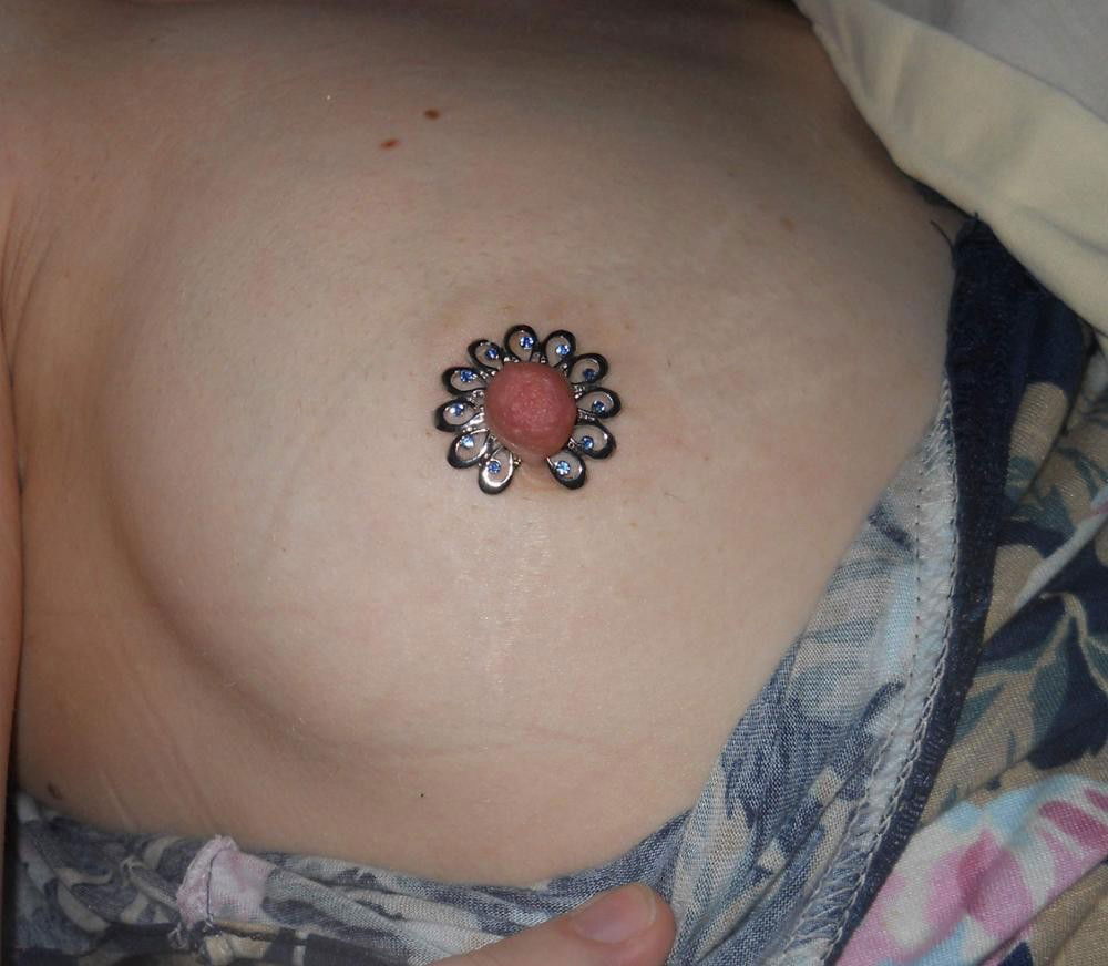 Watch the Photo by alierotic2 with the username @alierotic2, posted on September 15, 2018 and the text says '2pcs/lot Sexy Surgical Steel Heart/Flower Body Nipple Bar Barbell Piercing Shield Rings Rushed Ear Plugs Fake Piercing
Buyer: R***v
Via: http://www.aliexpress.com/item//32830213716.html #2pcs/lot  #surgical  #steel  #heart/flower  #body  #nipple  #bar..'