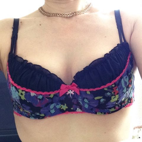 Photo by alierotic2 with the username @alierotic2,  July 19, 2016 at 8:46 AM and the text says 'Plus Size A-G Chiffon Lace Flower Pattern Push Up Thin Cup Bra Underwire Sexy Deep Plunge U Bras Teen Student BH Lingerie
Buyer: Vera P.
Via: http://www.aliexpress.com/item//32457615490.html #plus  #size  #a-g  #chiffon  #lace  #flower  #pattern  #push-up..'