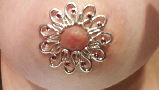Photo by alierotic2 with the username @alierotic2,  August 4, 2017 at 6:10 PM and the text says '1 Pair Sexy Women Fashion Non Pierced Clip On Nipple Shield Ring Body Jewelry Cover Clamps Adult Sex Toy No Piercing Girl Gift
Buyer: C********e B. (detail)
Via: http://www.aliexpress.com/item//32638053903.html #1  #pair  #women  #fashion  #non  #pierced ..'