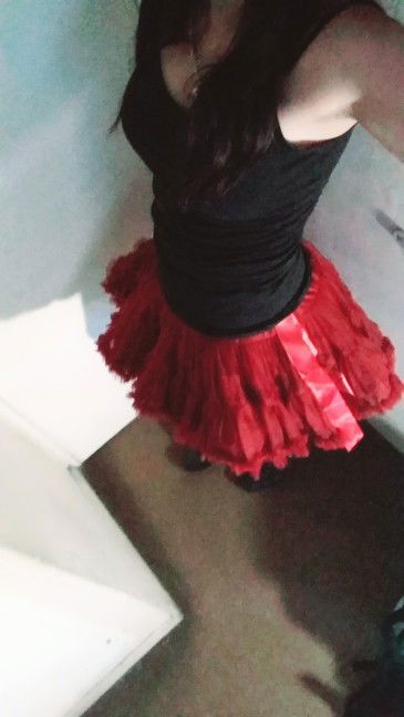 Photo by alierotic2 with the username @alierotic2,  March 17, 2018 at 7:00 PM and the text says 'Fashion Cosplay fluffy Teenage girl girl&rsquo;s spell color Christmas tutu skirt veil performances skirt
Buyer: J***o
Via: http://www.aliexpress.com/item//1000001520576.html #fashion  #cosplay  #fluffy  #teenage  #girl  #girl's  #spell  #color..'