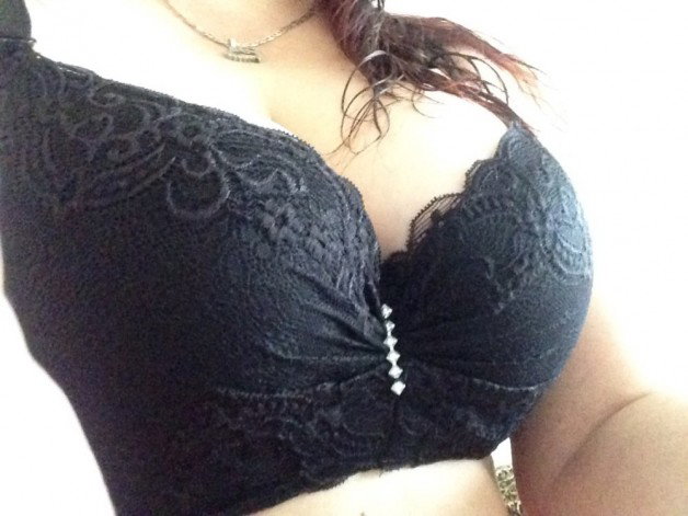 Photo by alierotic2 with the username @alierotic2,  July 18, 2016 at 4:37 PM and the text says 'Hot 2016 New Sexy Ladies Big Size &frac34; Cup Lace Push Up Bra Deep V Bras Underwear Large Cup C D Plus Size
Buyer: Arina E.
Via: http://www.aliexpress.com/item//32367531235.html #hot  #sexy  #ladies  #big  #size  #3/4  #cup  #lace  #push-up  #bra..'