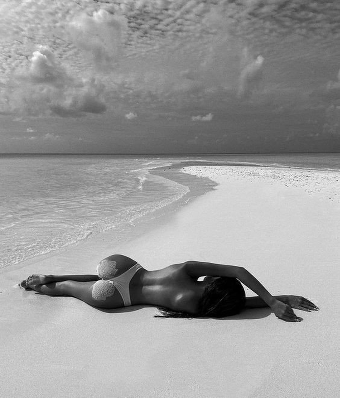 Watch the Photo by Devynsdogg with the username @Devynsdogg, posted on September 27, 2021. The post is about the topic Beauty of the Female Form. and the text says 'Beauty and the beach!  #wetgirls #blackandwhite #ass #bikinibabes #sexyfemales #blackbeauties #ebony'