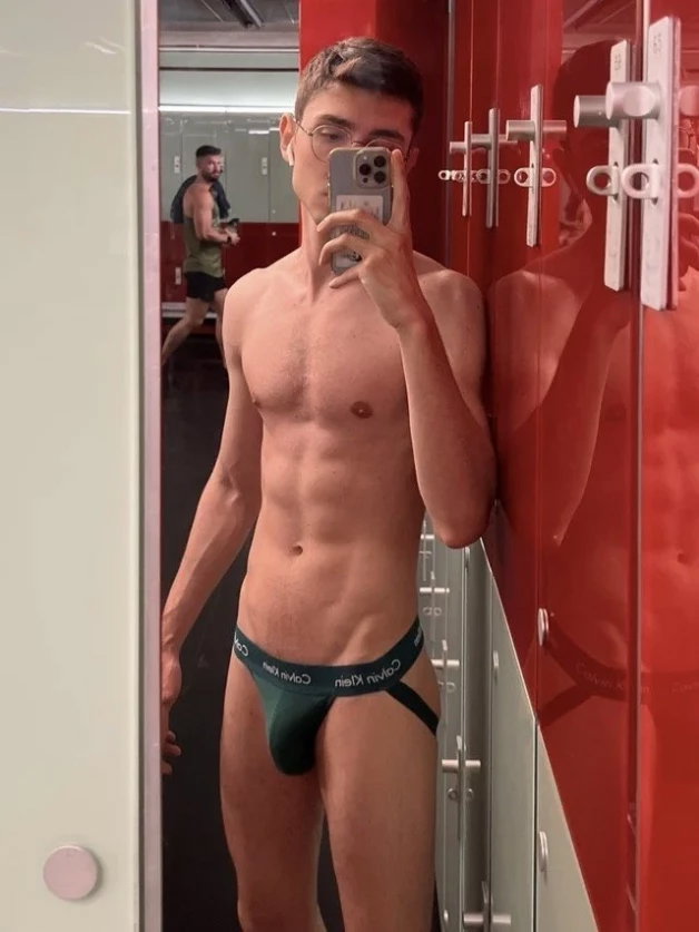 Photo by Venn with the username @venn-diagramm,  March 30, 2024 at 6:08 PM. The post is about the topic Jockstraps and the text says 'nT_nqe0uaivczg4av670izrbt62'