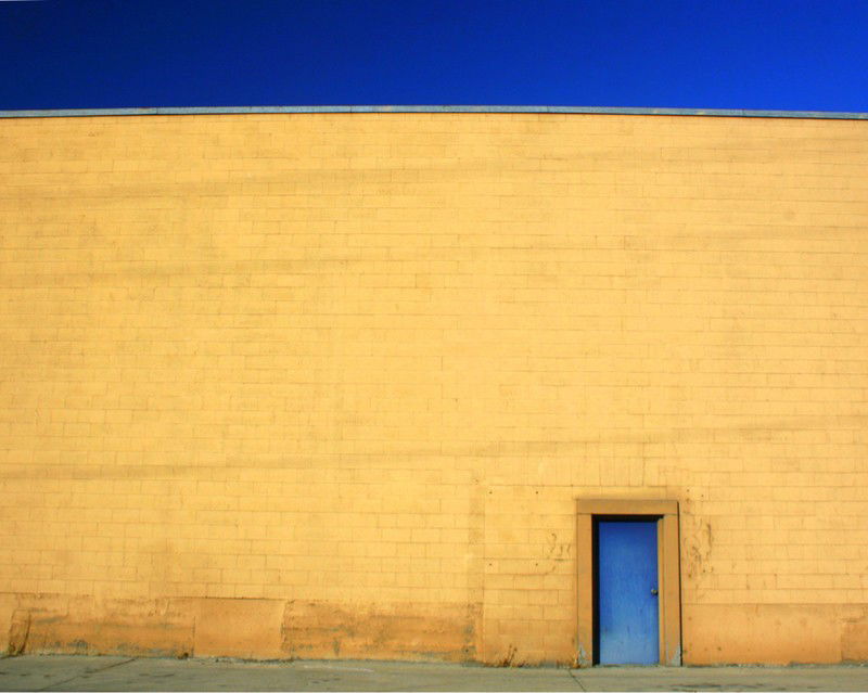 Photo by GoMakeIt with the username @GoMakeIt,  October 6, 2018 at 4:29 PM and the text says 's0irenic:

Blue Door | Wenatchee, WA | 2011  -  Michael William Irwin'