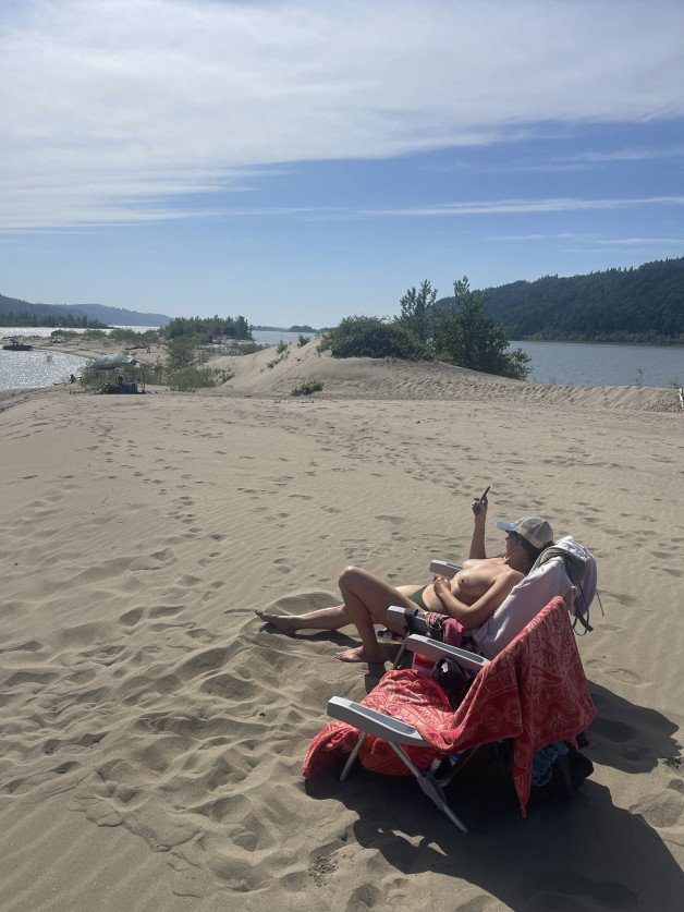 Photo by Pdxrooster with the username @Pdxrooster,  May 29, 2023 at 4:28 PM. The post is about the topic Nude Beach and the text says 'nice to be back. #us'