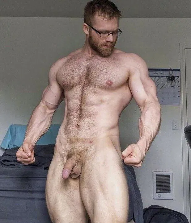 Photo by Nickplus33 with the username @Nickplus33, who is a verified user,  February 3, 2024 at 5:51 AM and the text says '#muscled #hairy #specs #dilf #beard #ginger'