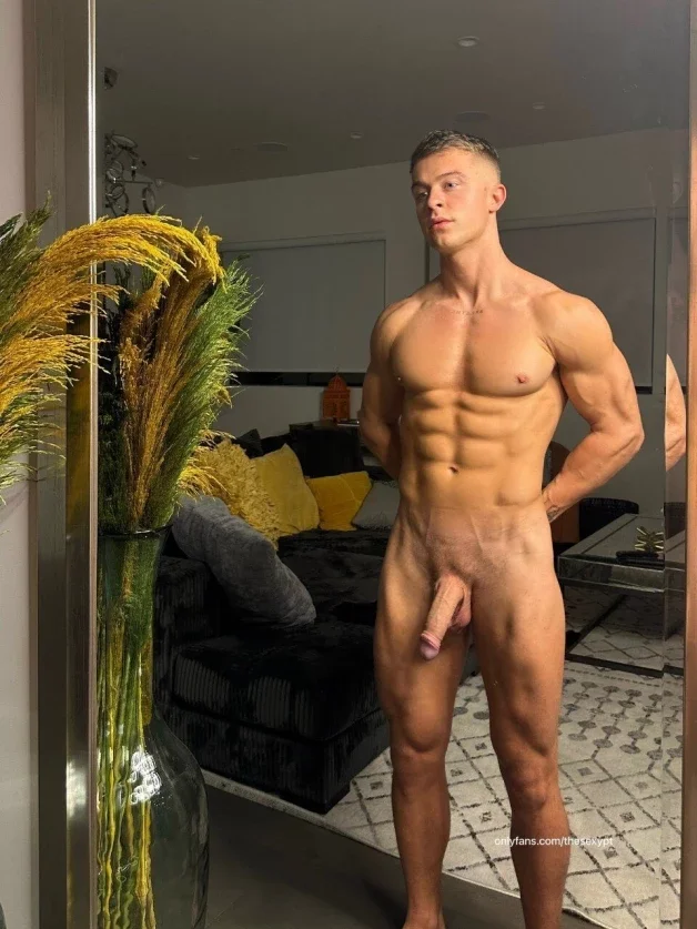 Photo by Nickplus33 with the username @Nickplus33, who is a verified user,  March 26, 2024 at 2:47 AM and the text says '#muscled #tanned #blondes #hung #trimmed  #dimple #twink #schlong  #smooth'