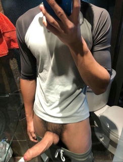 Photo by Nickplus33 with the username @Nickplus33, who is a verified user,  August 17, 2023 at 9:35 AM and the text says '#hung #thickdick #monstercock #cockring #uncut #veiny'