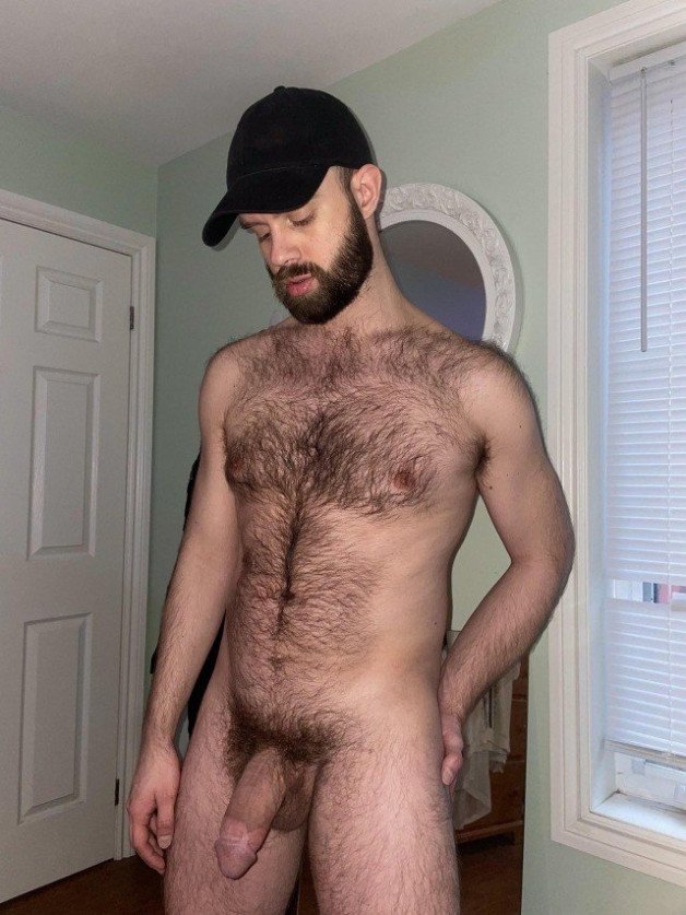 Photo by Nickplus33 with the username @Nickplus33, who is a verified user,  February 22, 2024 at 4:04 AM and the text says '#caps #hairy #beard #hung #massivecock #fatcock #thickdick #bush'