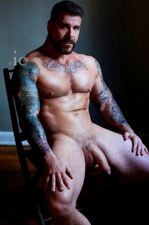 Photo by Nickplus33 with the username @Nickplus33, who is a verified user,  August 16, 2023 at 3:29 AM and the text says '#daddy #roccosteele #hung #beard #muscled #ink #massivecock #schlong #monstercock'