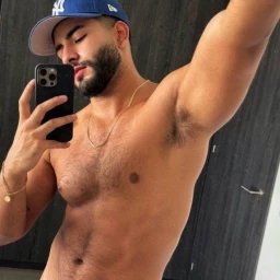 Photo by Nickplus33 with the username @Nickplus33, who is a verified user,  May 9, 2024 at 2:55 AM and the text says '#selfie #caps #otter  #hairy #chain #hung #uncut  #thickdick #fatcock #bush'