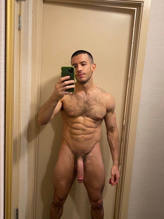 Photo by Nickplus33 with the username @Nickplus33, who is a verified user,  April 28, 2024 at 2:56 AM and the text says '#selfie #otter  #hairy #hung #longdick #schlong  #trimmed  #scruff  #hairychest'
