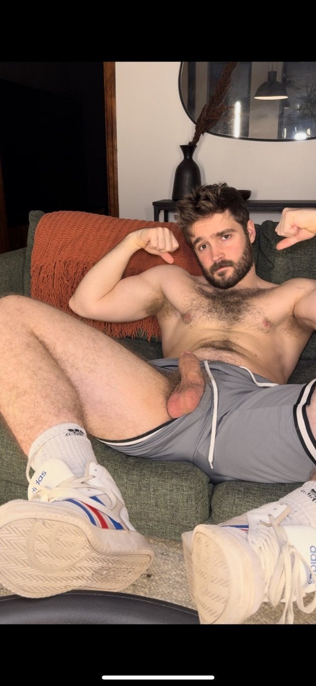 Photo by Nickplus33 with the username @Nickplus33, who is a verified user,  January 28, 2024 at 4:51 AM and the text says '#Forest #obsession #hairy #reveal #otter #beard #balls #manspread'