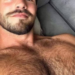 Photo by Nickplus33 with the username @Nickplus33, who is a verified user,  January 25, 2024 at 1:53 PM and the text says '#otter #hairy #beard'
