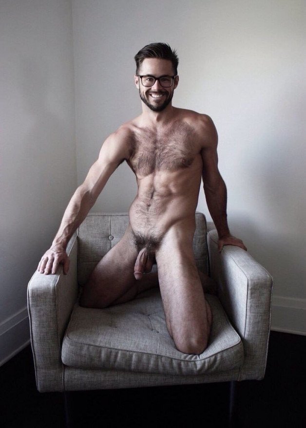 Photo by Nickplus33 with the username @Nickplus33, who is a verified user,  February 17, 2024 at 3:37 AM and the text says '#toned #hairy #otter #specks #bush #beard'