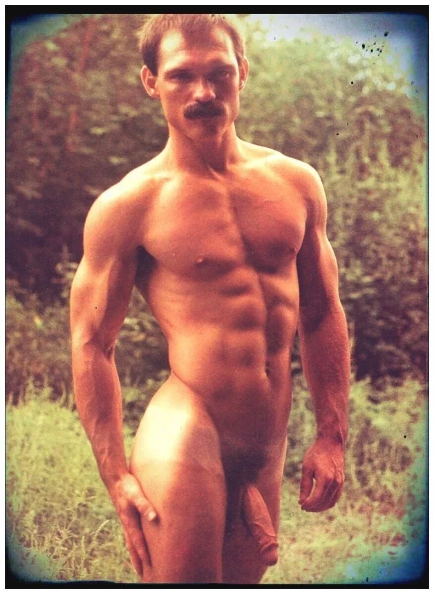 Photo by Nickplus33 with the username @Nickplus33, who is a verified user,  March 29, 2024 at 8:50 AM and the text says '#dilf #stache #toned #gloryhole #thickbush #vintage'