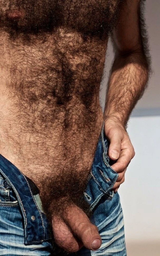 Photo by Nickplus33 with the username @Nickplus33, who is a verified user,  March 29, 2024 at 8:25 AM and the text says '#bear #hairy #thickbush #reveal #dilf #uncut'