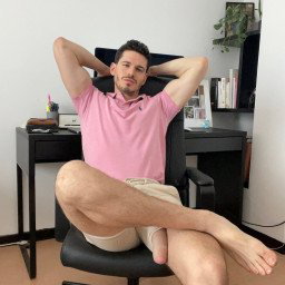 Photo by Nickplus33 with the username @Nickplus33, who is a verified user,  April 20, 2024 at 2:34 AM and the text says '#homeoffice #manspread  #hung #reveal #monstercock #massivecock #uncut  #schlong  #longdick #otter  #youngdilf'