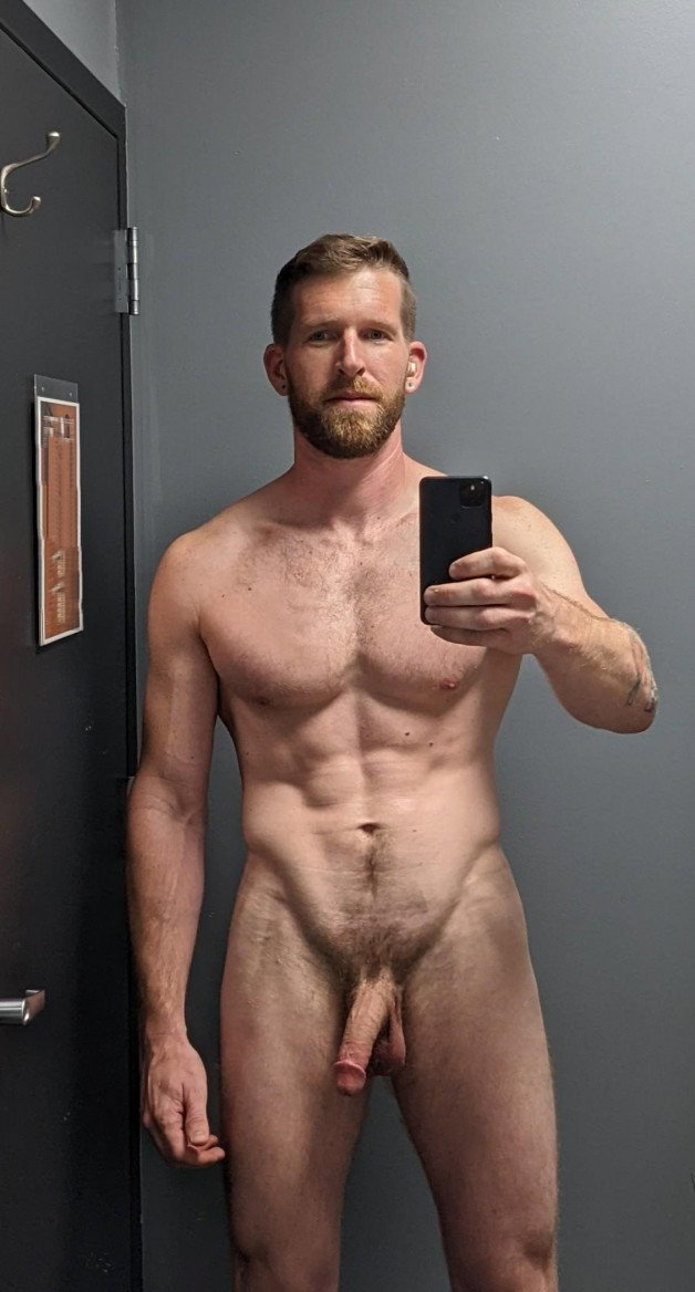 Photo by Nickplus33 with the username @Nickplus33, who is a verified user,  April 21, 2024 at 3:46 AM and the text says '#dilf #toned #hairy #trimmed  #bush #hung #longdick #lowhangers #balls #beard #ginger #selfie'