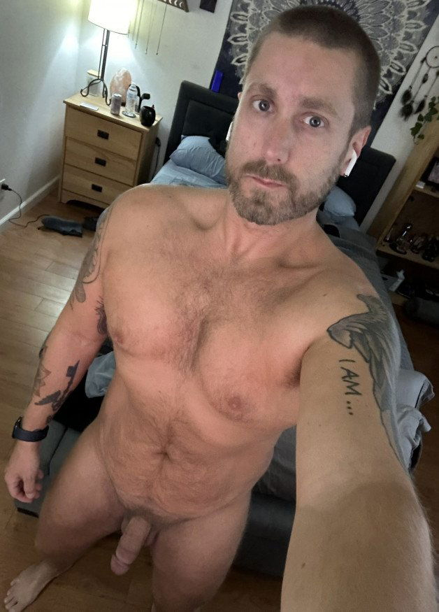Photo by Nickplus33 with the username @Nickplus33, who is a verified user,  July 14, 2024 at 3:45 AM and the text says '#selfie #dilf #toned #scruff  #hairy'