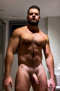 Photo by Nickplus33 with the username @Nickplus33, who is a verified user,  January 28, 2024 at 4:45 AM and the text says '#dilf #hairy #beard #bush'