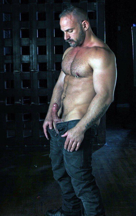 Photo by Nickplus33 with the username @Nickplus33, who is a verified user,  April 23, 2024 at 1:54 AM and the text says '#goodolddays #muscled #trimmed  #hairy #reveal #spear #dilf #beard #stache #samuelcolt'