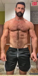 Photo by Nickplus33 with the username @Nickplus33, who is a verified user,  June 1, 2024 at 3:42 AM and the text says '#dilf #daddy #muscled #hairy #hairychest #happytrail #chain #beard #lockerroom'