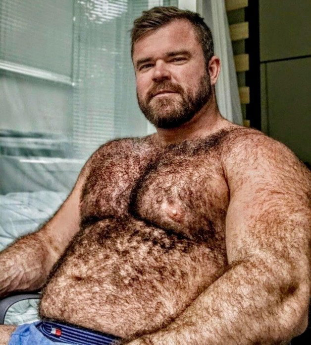 Photo by Nickplus33 with the username @Nickplus33, who is a verified user,  April 16, 2024 at 2:39 AM and the text says '#beefy #beard #hairy #dilf #bear #ginger #bear'