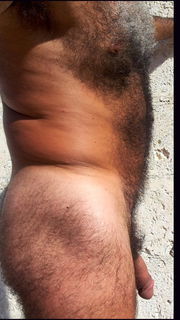 Photo by Nickplus33 with the username @Nickplus33, who is a verified user,  January 10, 2024 at 8:08 AM and the text says '#beefy #hairy #daddy #bush #bear'