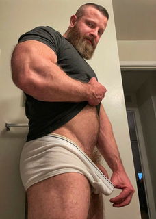 Photo by Nickplus33 with the username @Nickplus33, who is a verified user,  January 8, 2024 at 4:36 AM and the text says '#beefy #beard #daddy #bush #hung #bear #daddy'