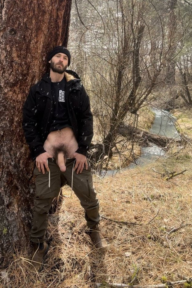 Photo by Nickplus33 with the username @Nickplus33, who is a verified user,  April 29, 2024 at 2:54 AM and the text says '#outdoorcruising #outdoors #otter  #hung #longdick #bush #beard'