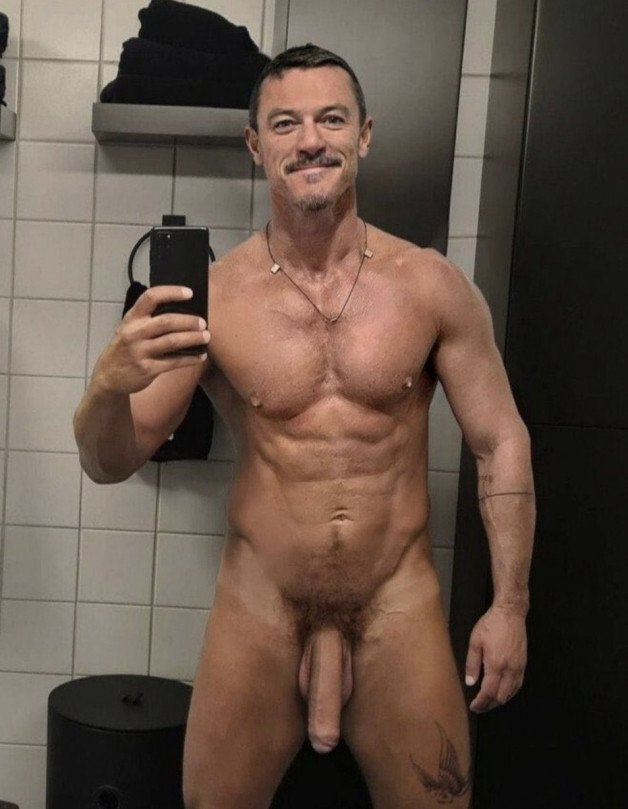 Photo by Nickplus33 with the username @Nickplus33, who is a verified user,  March 4, 2024 at 2:43 AM and the text says '#daddy #selfie #muscled #chain #hung #longdick #bush #stache'