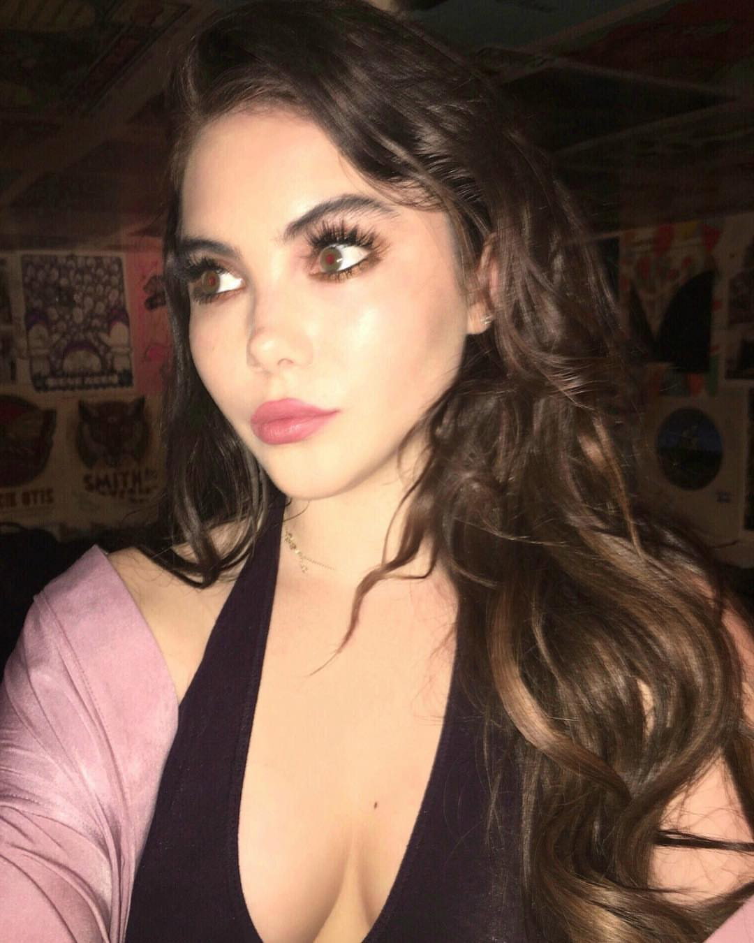 Photo by pickupman71 with the username @pickupman71, who is a verified user,  August 21, 2017 at 3:43 AM and the text says 'sexyandfamous:McKayla Maroney'