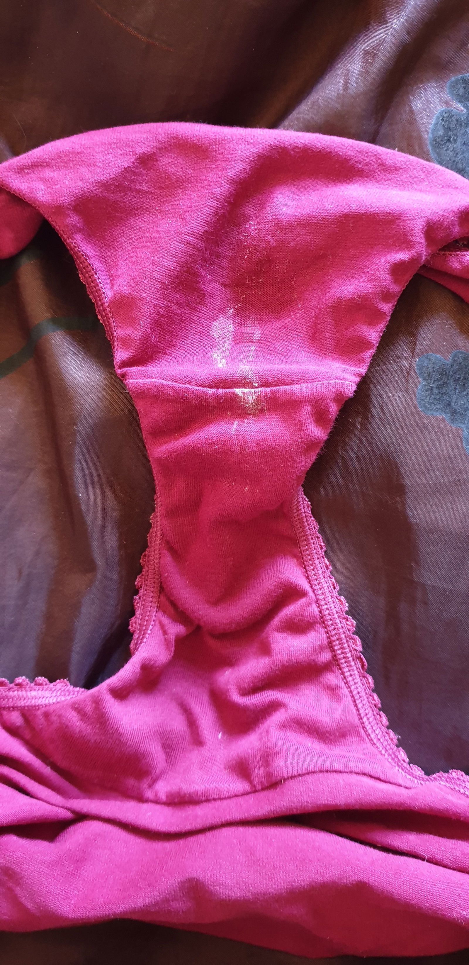 Photo by Inncider with the username @Inncider,  April 15, 2020 at 12:04 PM. The post is about the topic Wet dirty panties/grool pussy and the text says 'milf panties'