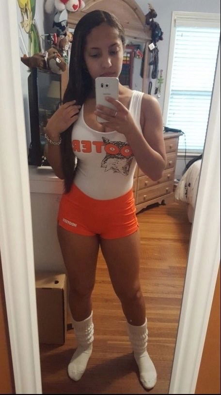 Album by Caffiend with the username @Caffiend,  March 22, 2019 at 3:47 PM and the text says '#Hooters'