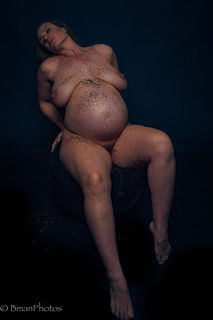 Shared Photo by coldreviewqueen with the username @coldreviewqueen,  October 28, 2024 at 12:17 AM. The post is about the topic Pregnant and the text says '#Pregnant #HairyPussy'