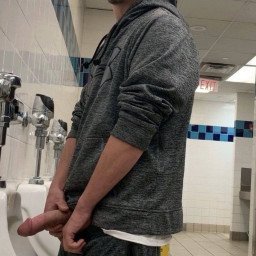 Shared Photo by BuddyBate with the username @BuddyBate,  April 27, 2024 at 7:08 PM. The post is about the topic Men's Room