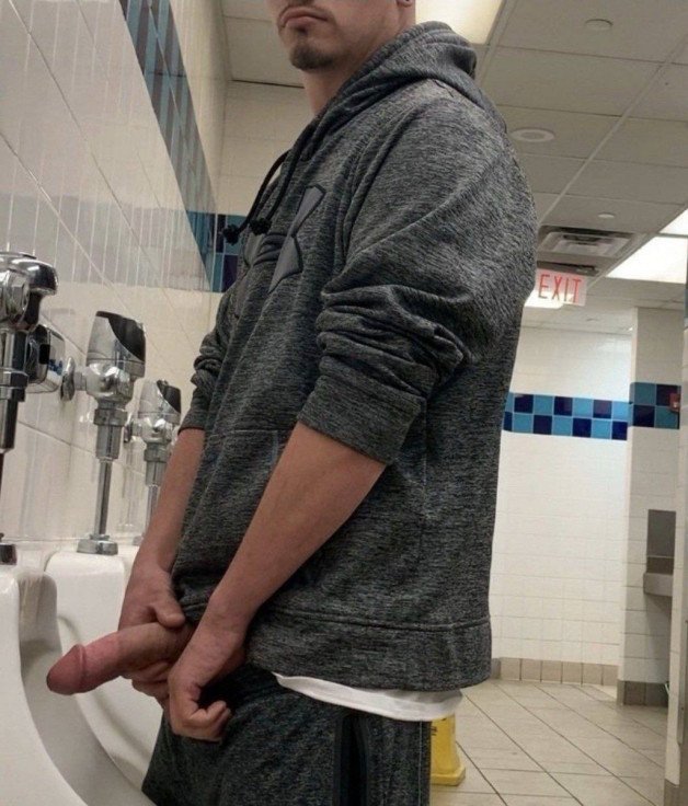 Photo by BuddyBate with the username @BuddyBate,  April 27, 2024 at 5:46 AM. The post is about the topic big cocks and the text says 'When you spot a dude with a #BuddyBate ball cap and you meet up in the empty rest room'
