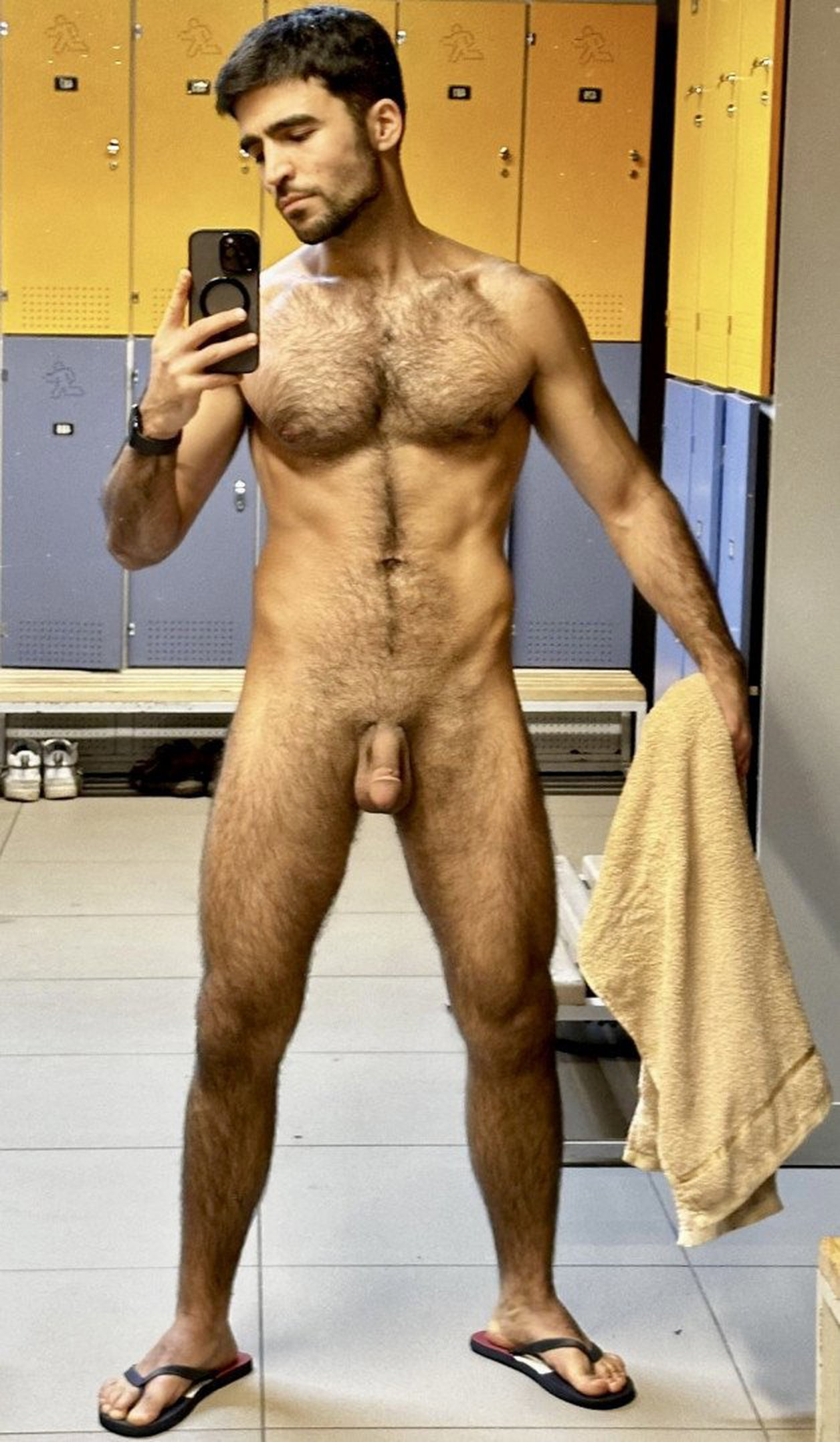 Photo by BuddyBate with the username @BuddyBate,  April 26, 2024 at 10:39 PM. The post is about the topic Gym Dudes and the text says 'Everyone loves a show off in the gym locker room'